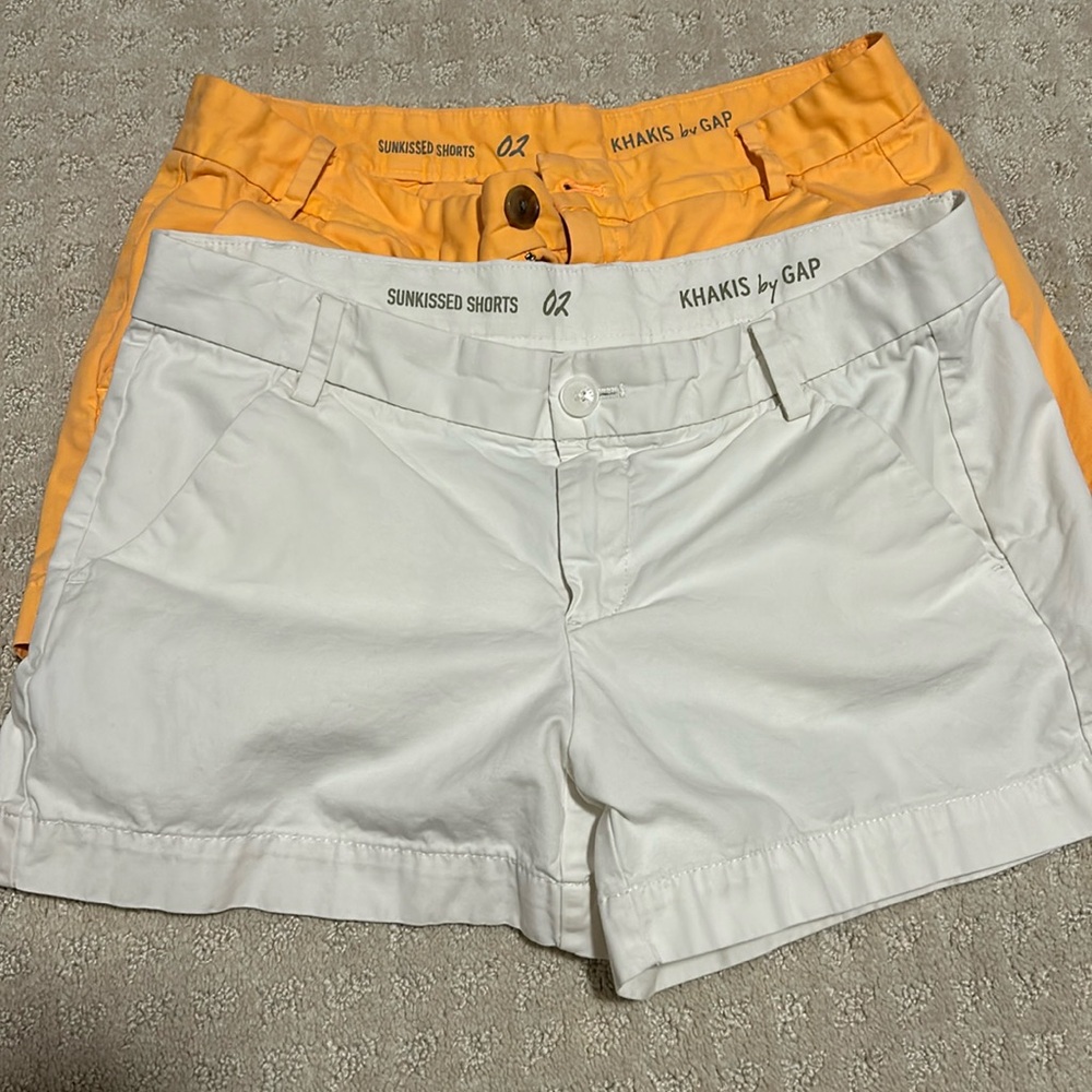 2 pairs of gap chino shorts size 2
